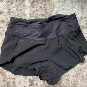 outdoor voices shorts XS